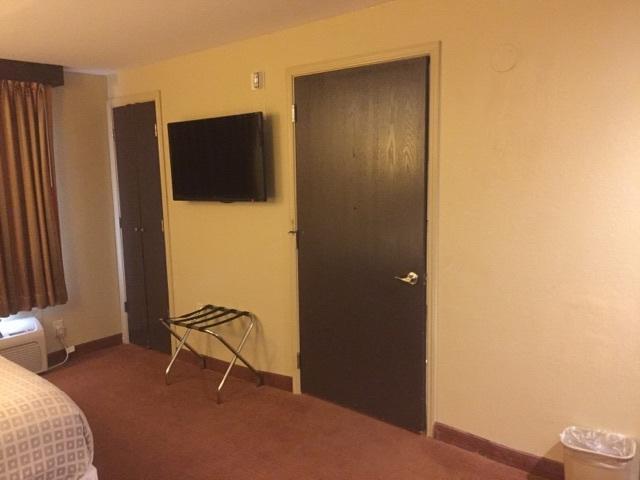 Americas Best Value Inn Caldwell Экстерьер фото